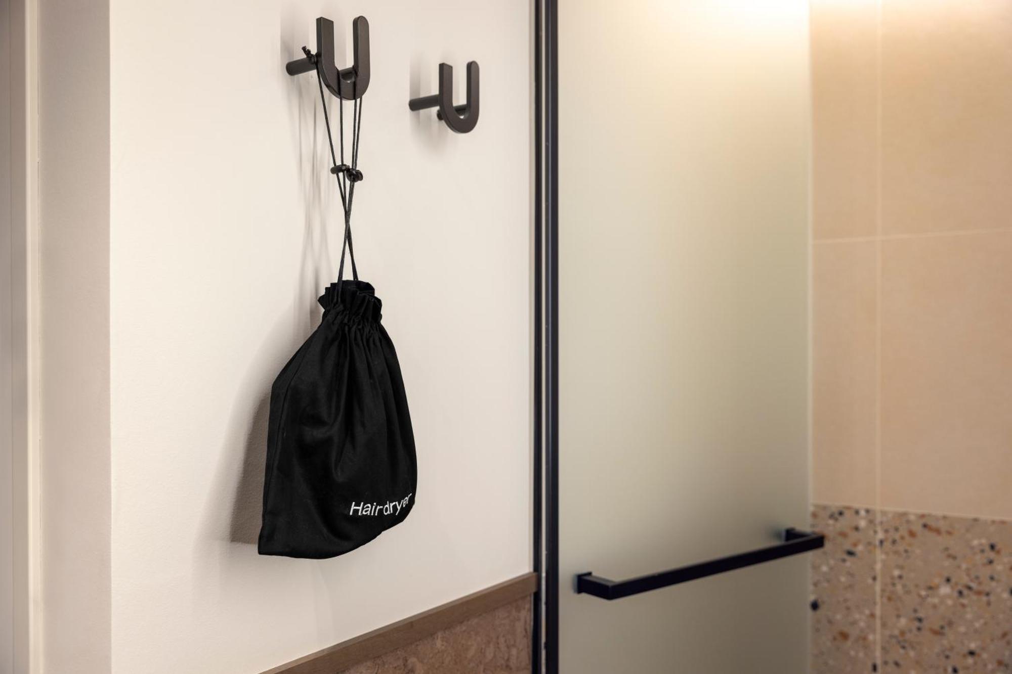 The Usual Rotterdam Hotel ภายนอก รูปภาพ