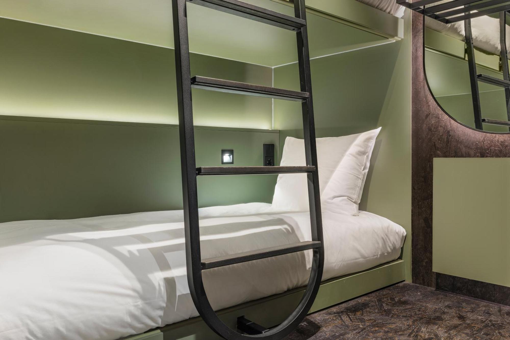 The Usual Rotterdam Hotel ภายนอก รูปภาพ
